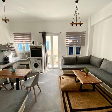 Iakovos' Luxury House Villa Tinos Bagian luar foto