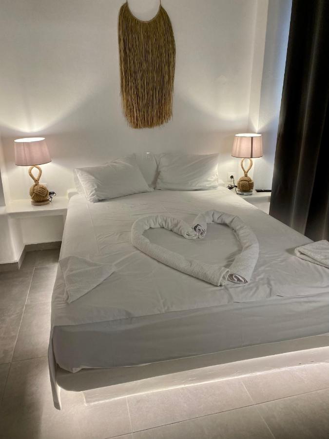 Iakovos' Luxury House Villa Tinos Bagian luar foto